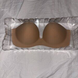 Strapless backless adhesive bra - intimissi - size 34 - honey